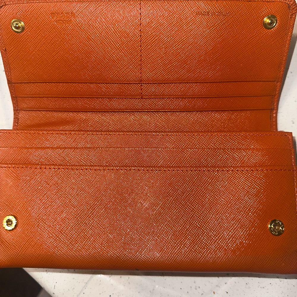 Authentic Prada Orange Saffiano Leather Bow Clutch - Picture 4 of 8